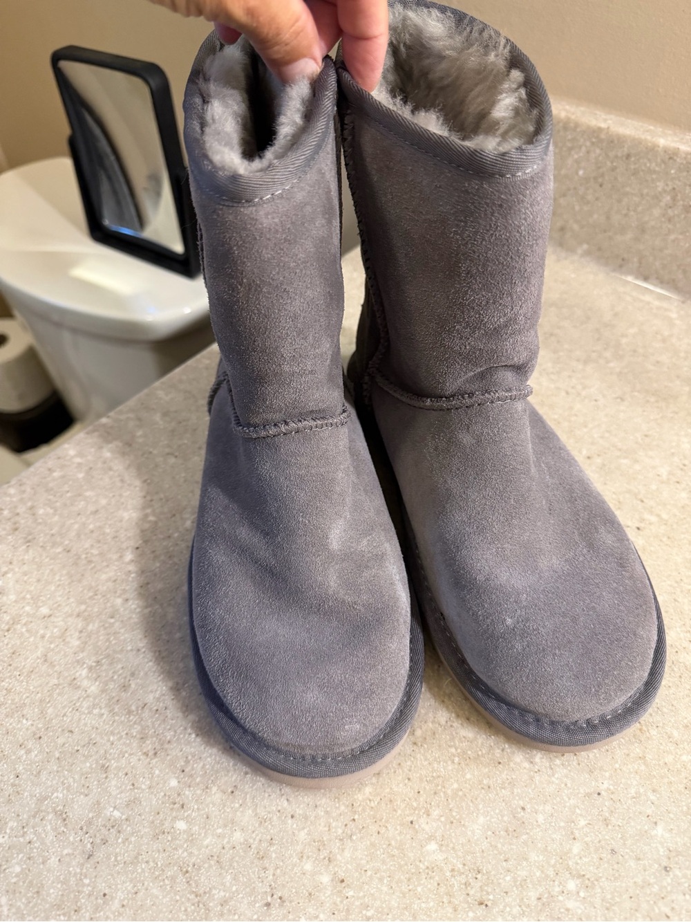 Koolaburra by Ugg Women's Boots 6 grey